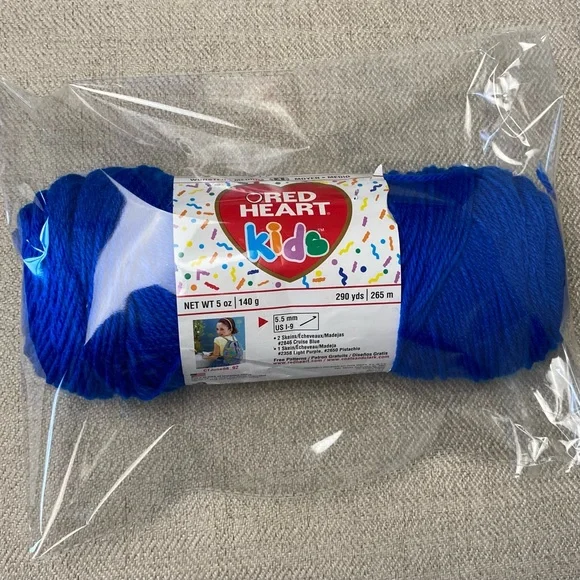 RED HEART•Kids Blue Yarn•Vintage - Picture 5 of 5